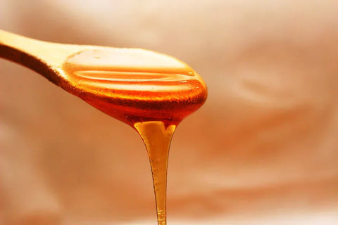 Que signifie MGO dans le miel de manuka et pourquoi cet indice est-il important
